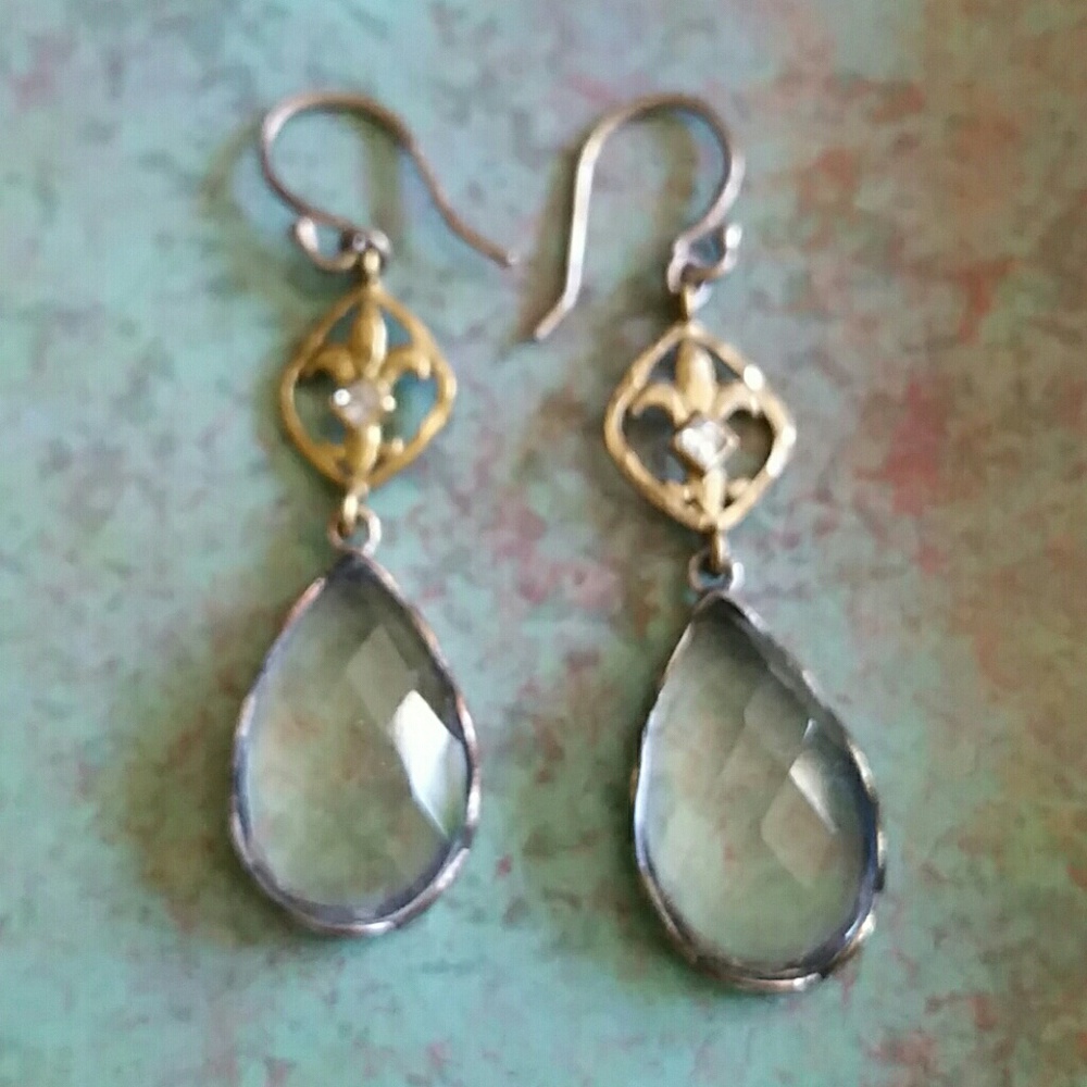Crystal drop earrings
